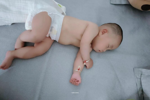 沁阳宝宝口水多怎么回事